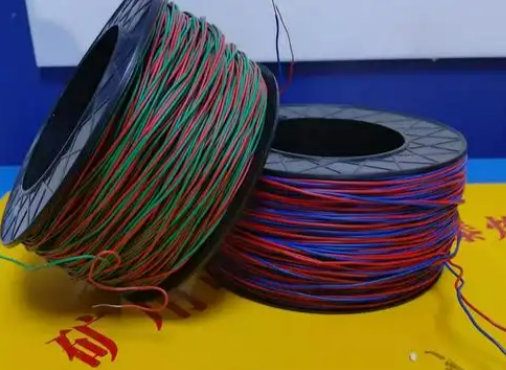 莘县放炮线的主要材质有哪些？不同材质的适用场景有何区别？